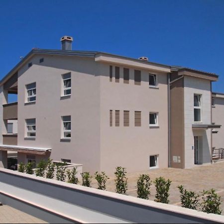 Daska Apartmani Njivice Exterior foto